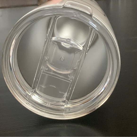 Hello Kitty Stainless Steel Insulated Travel Tumbler - Picture 7 of 8